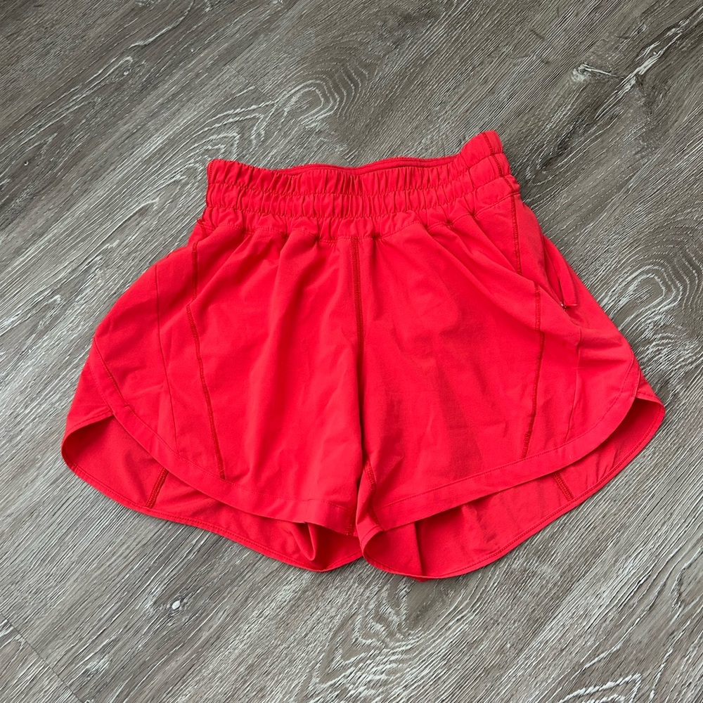 Lululemon Athletica Shorts - size 2 women’s